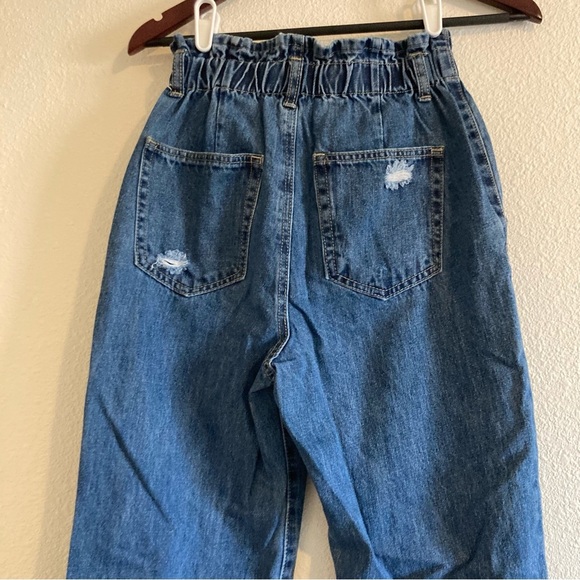 Forever 21 Paper Bag Elastic Waist Medium Wash Button Fly High Rise Mom Jeans - Picture 6 of 12
